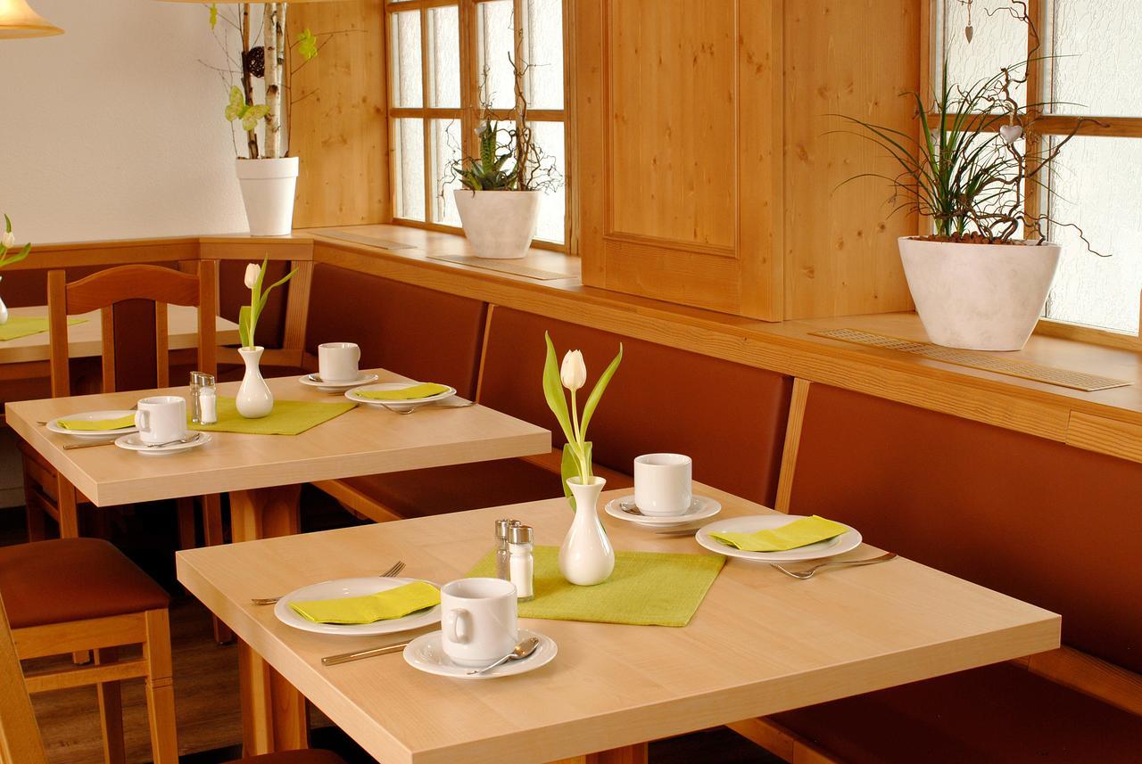 Garni Hotel Leitl Gmbh Eggenfelden Dış mekan fotoğraf