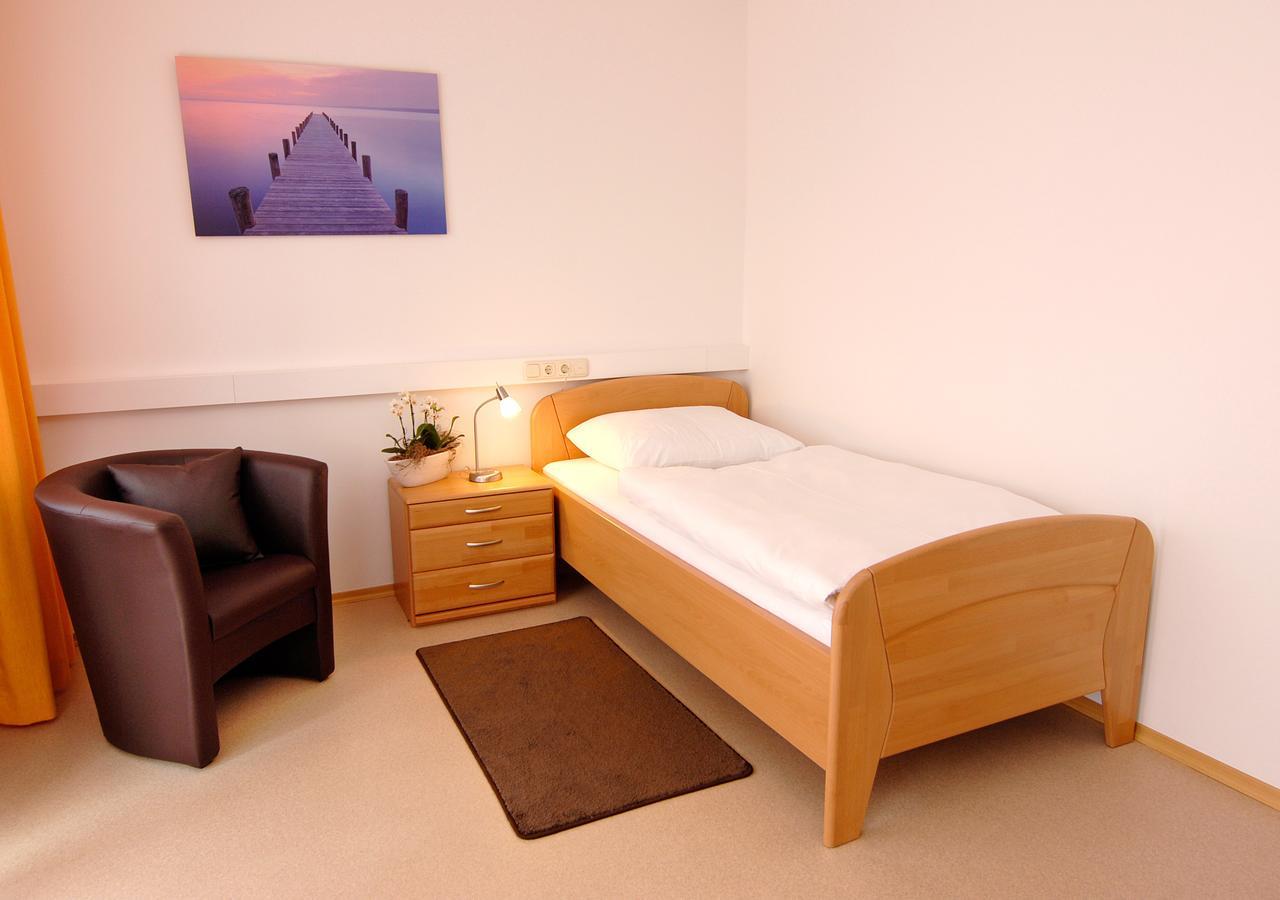 Garni Hotel Leitl Gmbh Eggenfelden Oda fotoğraf